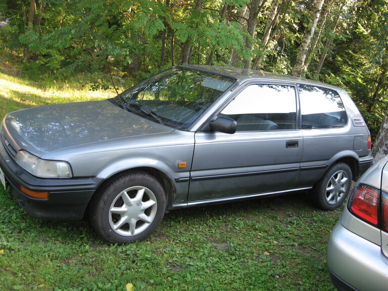 Toyota Corolla 1.3 XLi
